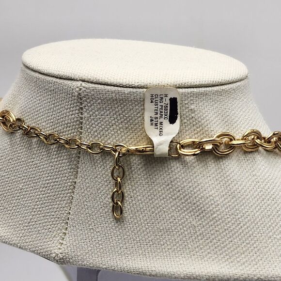 Large Pearl Mixed Cluster Gold Chain Statement Necklace - Picture 3 of 3